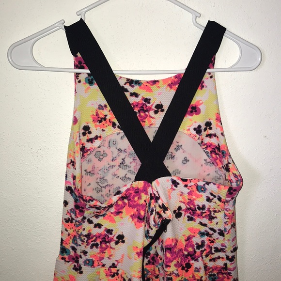 Colorful dress - Picture 2 of 3